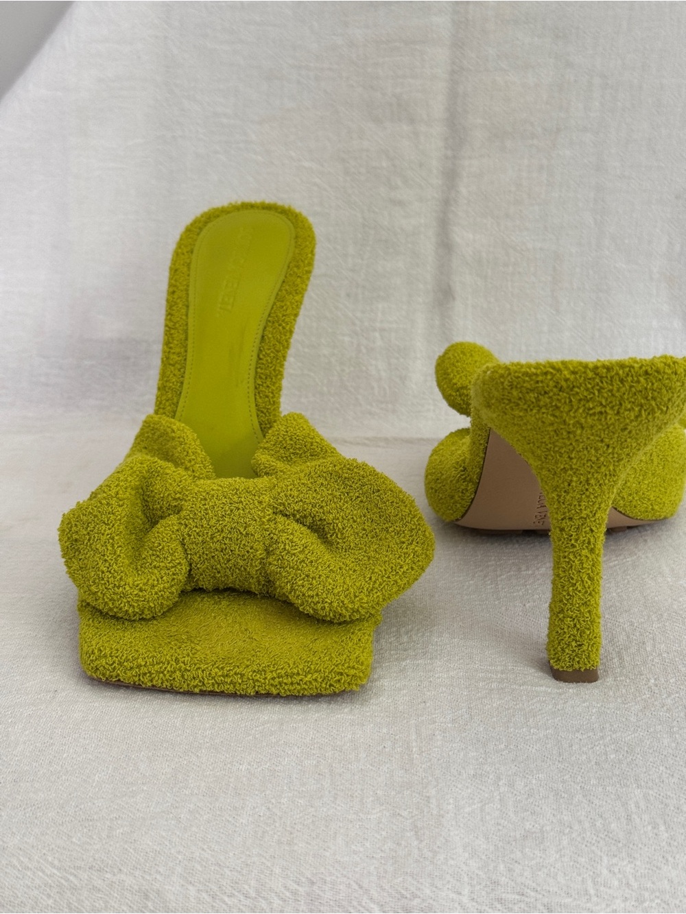 Bottega Veneta Olive Green Knotted Slide Heels - Picture 4 of 6